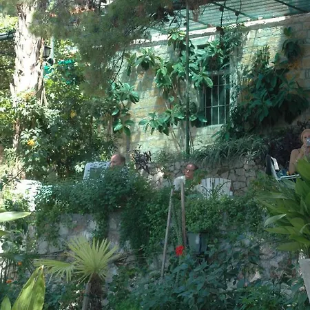 Bastina Sveti Kriz Hotel