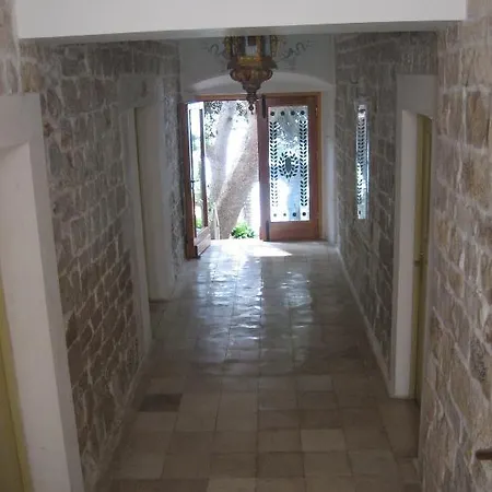Bastina Sveti Kriz Hotel Gornji Humac